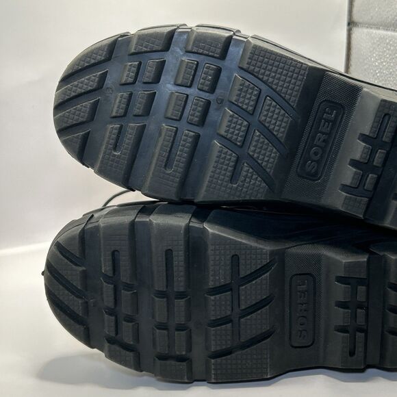 Sorel Snow Boots Youth Size 4 Black White Polka Dots Waterproof Insulated - Picture 15 of 16